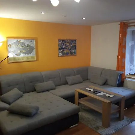 Cely Rodinny Dum Na Venkove Villa Kouřim